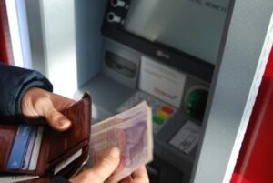 Lire la suite à propos de l’article Séparer compte pro et compte perso : pourquoi c’est essentiel