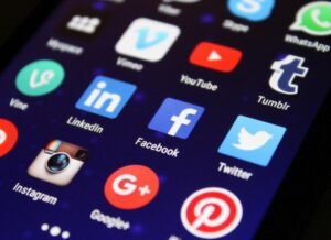 Lire la suite à propos de l’article 7 outils gratuits pour planifier et publier sur les réseaux sociaux
